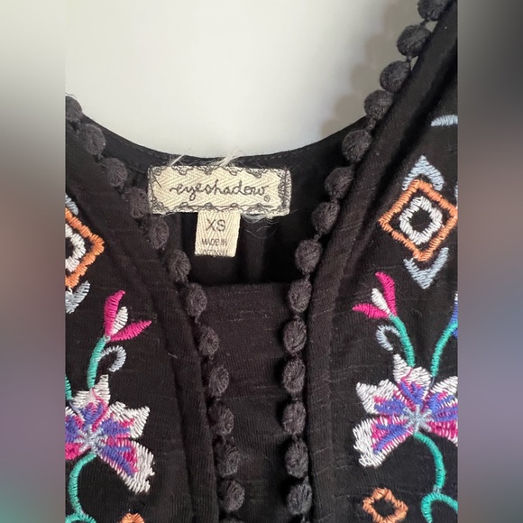 Boho 70’s Embroidered Peplum Swing Tank Top Crochet - Picture 6 of 9